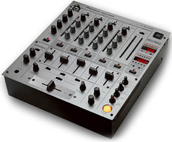 Pioneer DJM-600 DJ mixer